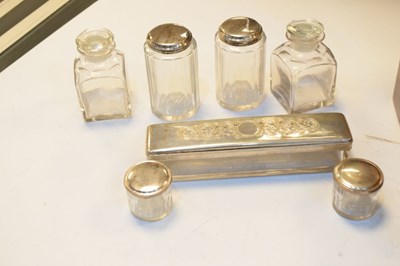 Lot 250 - Walnut and mother-of-pearl vanity/dressing table box