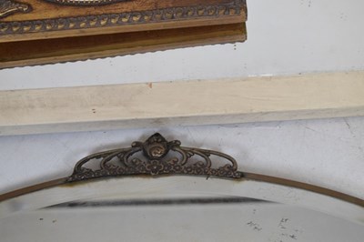 Lot 692 - Quantity of wall mirrors