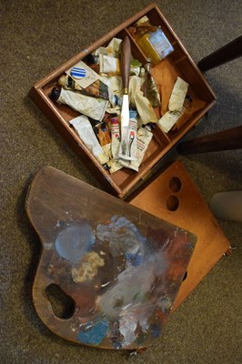 Lot 646 - Artist table top easel, etc and 'Comfie' patent stool