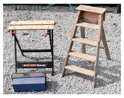 Lot 519 - Wooden step ladder, toolbox and workmate