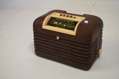 Lot 657 - Bush bakelite radio