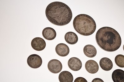 Lot 146 - Quantity of Victoria to George V silver and other GB coinage
