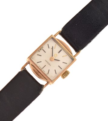 Lot 125 - Lady's 9ct gold Omega wristwatch