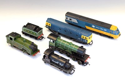 Lot 321 - Quantity of loose Hornby and other 00 gauge locomotives