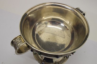 Lot 87 - George V Irish silver pedestal bowl a copy of the Ardagh Cup with presentation inscription