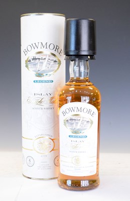 Lot 413 - Bottle of Bowmore 'Legend' Islay single malt whisky