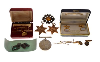 Lot 256 - Assorted jewels and medals, etc.