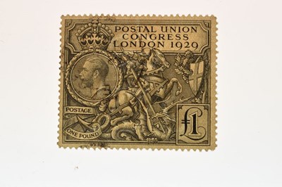 Lot 197 - Comprehensive collection of Great Britain postage stamps across three Windsor albums