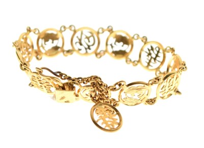 Lot 41 - Chinese gold bracelet