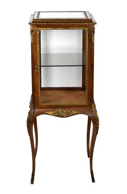 Lot 555 - Early 20th Century mahogany and gilt metal mounted vitrine