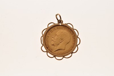 Lot 26 - Gold coin - George V half sovereign, 1912