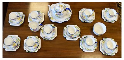 Lot 635 - Grafton Art Deco floral pattern teawares