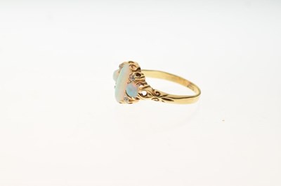 Lot 38 - Three stone opal ring