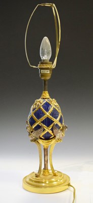 Lot 304 - House of Faberge "The Faberge Imperial Egg Lamp" issued by Franklin Mint