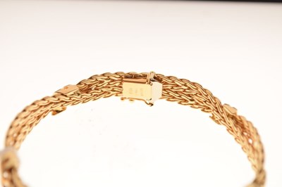 Lot 39 - Fancy link bracelet, marked '750'