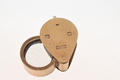 Lot 85 - 9ct gold jewellers loupe