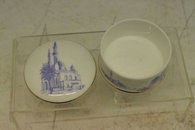 Lot 318 - Wedgwood 'Clio' pattern trinket box, art glass, etc