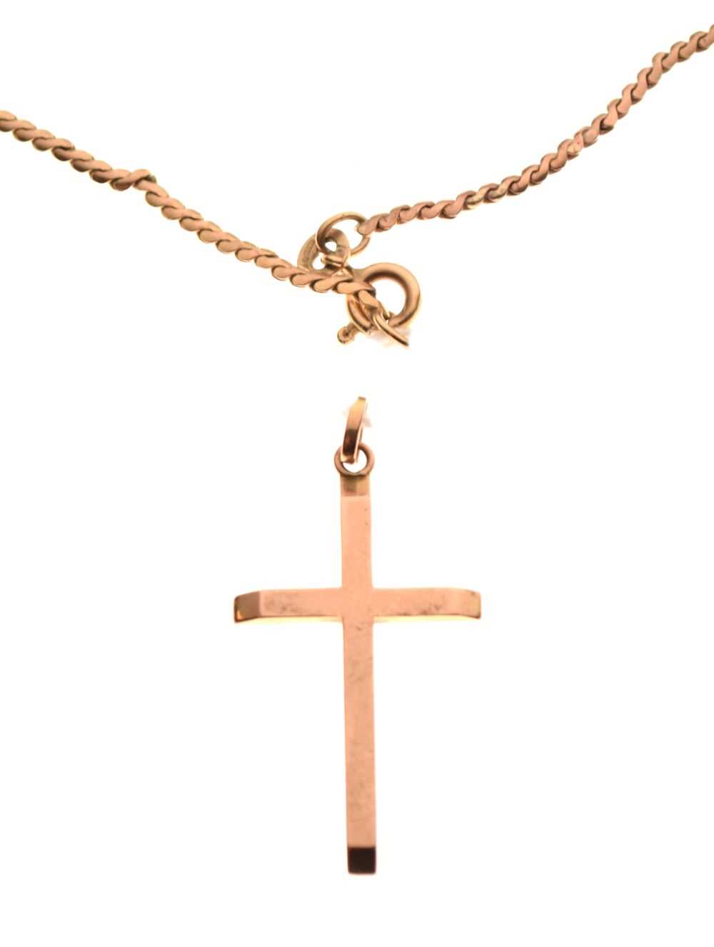 Lot 72 - Yellow metal cross pendant stamped '9k', and a 9ct gold chain (a/f)