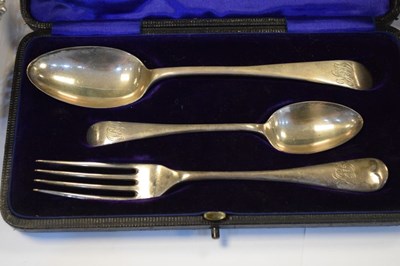 Lot 141 - Two silver bonbon dishes, together with an early 20th Century cased christening set