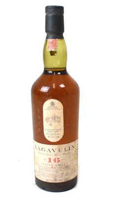 Lot 452 - Bottle of Lagavulin Single Islay Malt Whisky 16 years old