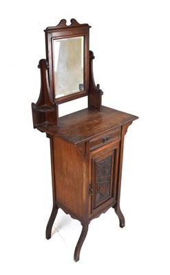 Lot 559 - Edwardian small dressing stand