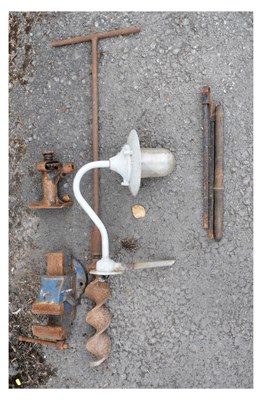 Lot 564 - Quantity of tools, outdoor wall lamp/ light, etc.