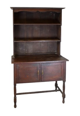 Lot 537 - Oak dresser