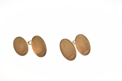 Lot 32 - Pair of 9ct gold oval cufflinks