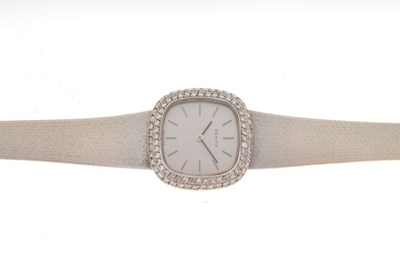 Lot 55 - Zenith - Lady's 18ct white gold, diamond-set bracelet watch