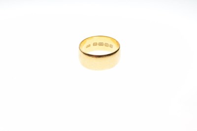 Lot 14 - 22ct gold wedding band, 7.1g approx
