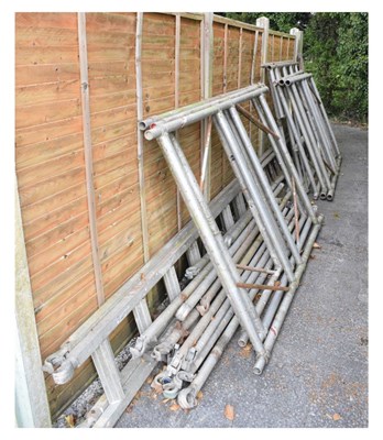 Lot 596 - Sections of scaffold towering