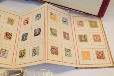 Lot 130 - Quantity of world stamps to include