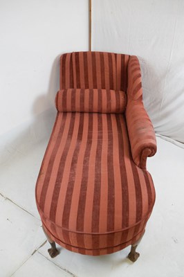 Lot 591 - Chaise longue upholstered in red striped fabric