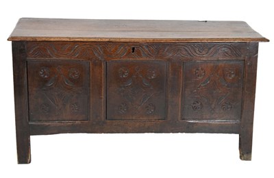 Lot 484 - Oak three-panel coffer