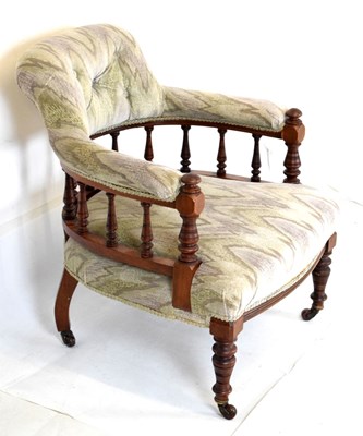 Lot 695 - Victorian tub armchair