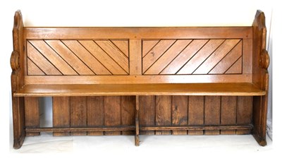 Lot 733 - Late Victorian light oak free standing church pew