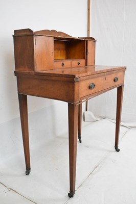 Lot 476 - Early 20th Century lady's satinwood 'bonheur du jour' writing desk