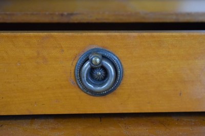 Lot 476 - Early 20th Century lady's satinwood 'bonheur du jour' writing desk