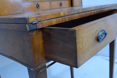 Lot 476 - Early 20th Century lady's satinwood 'bonheur du jour' writing desk
