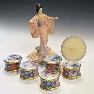 Lot 294 - Franklin Mint porcelain figure modelled as Yoshiko, designed by Manabu Saito, boxed