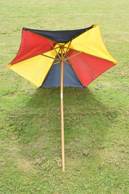 Lot 658 - Childs picnic table with sun parasol