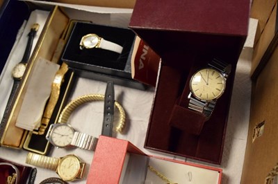 Lot 107 - Quantity of dress watches