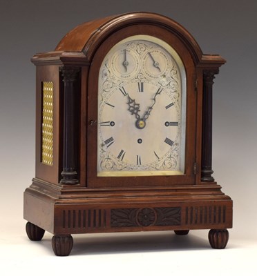 Lot 534 - Early 20th Century mahogany-cased triple-fusee chiming bracket clock