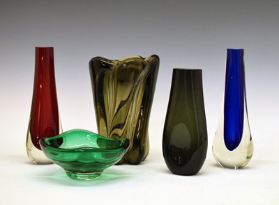 Lot 459 - Whitefriars - 1950s 'Propeller' vase, two teardrop vases, 'Dented' vase and a green bowl