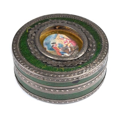 Lot 167 - Erotica - French tortoiseshell, green lacquer and white metal snuff box