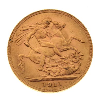 Lot 216 - Gold Coin - George V sovereign, 1911