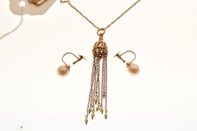 Lot 44 - Unmarked yellow metal and seed pearl pendant. a 9ct gold chain and a pair of cultured pearl earrings