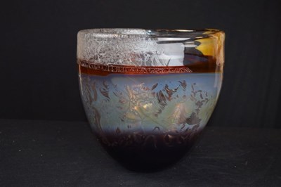 Lot 475 - Studio Glass - Alison McConachie (b.1953) - Glass bowl