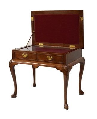 Lot 553 - Modern oak collectors cabinet in the George II taste