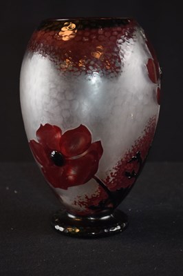 Lot 289 - Daum, Nancy glass vase